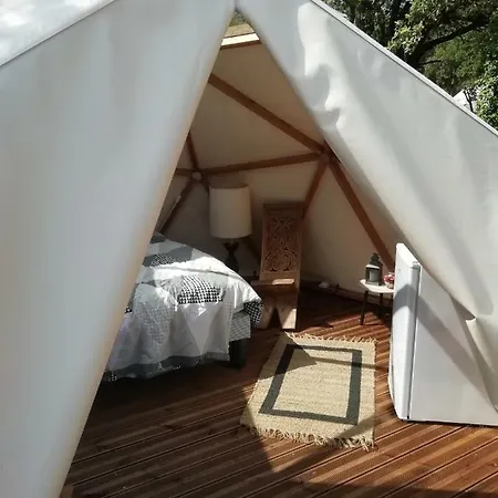 Camping Sous Les Etoiles Saint-Michel-lʼObservatoire